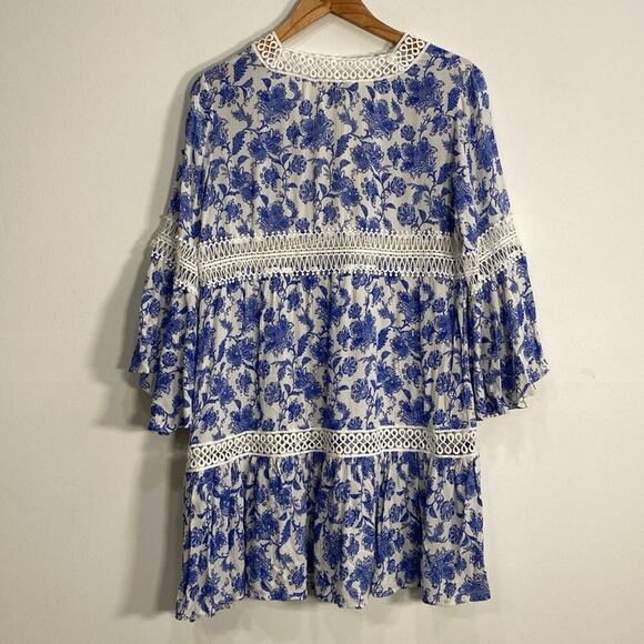 Solitaire Hand Crafted Coverup Floral Small - Picture 5 of 7